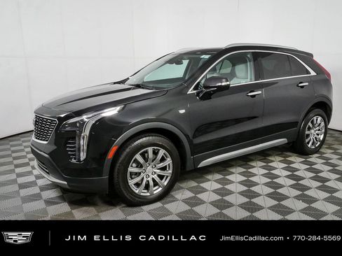 Certified 2023 Cadillac XT4 Premium Luxury w/ Cold Weather Package AWD/4WD image 28