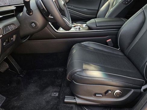 New 2026 Genesis GV80 2.5T Advanced image 22