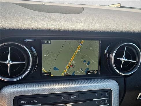 Used 2020 Mercedes-Benz SLC 300 image 13