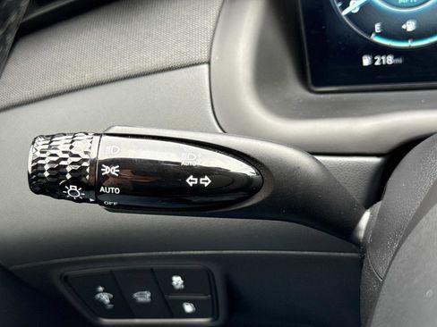 Certified 2024 Hyundai Tucson Limited image 10