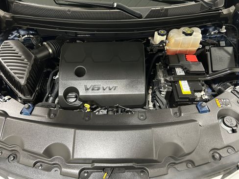 Used 2023 Chevrolet Traverse LT AWD/4WD image 20