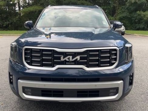Used 2024 Kia Telluride SX AWD/4WD image 3