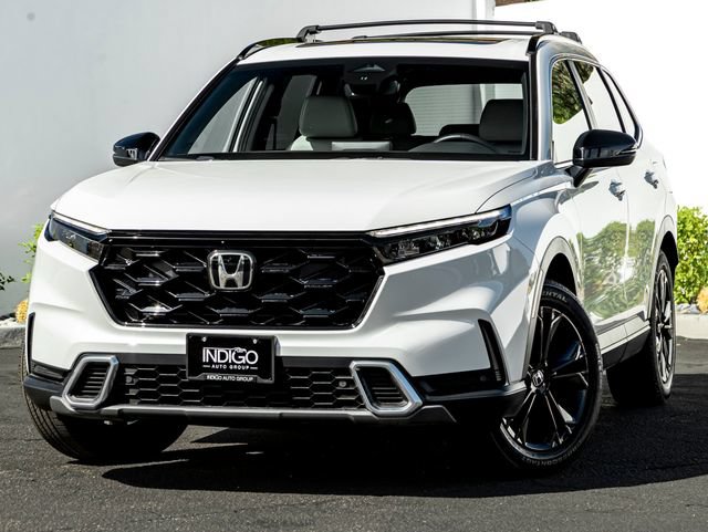 Used 2025 Honda CR-V Sport Touring image 1