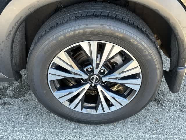 Used 2023 Nissan Rogue SV w/ SV Premium B Package AWD/4WD image 5