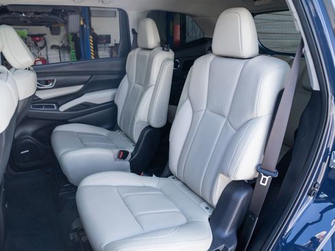 Used 2025 Subaru Ascent Limited w/ Popular Package #2 image 18