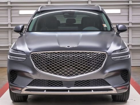 Certified 2023 Genesis GV70 2.5T AWD/4WD image 4