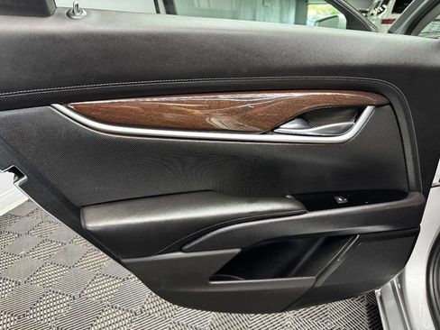 Used 2017 Cadillac XTS Luxury image 46