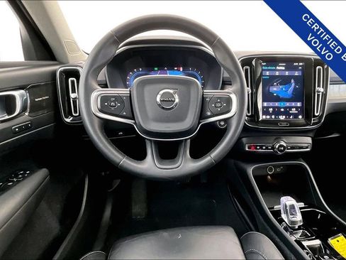 Used 2023 Volvo XC40 B5 Ultimate w/ Protection Package Premier image 8