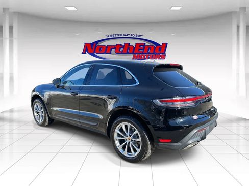 Used 2023 Porsche Macan Turbo AWD/4WD image 5