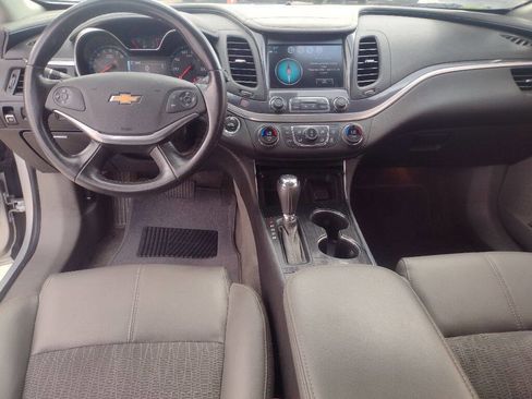 Used 2019 Chevrolet Impala LT image 16