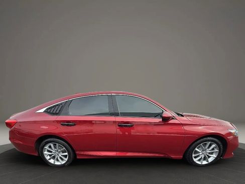 Used 2022 Honda Accord LX image 4