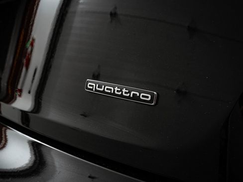 Used 2023 Audi Q5 2.0T Premium w/ Convenience Package image 20