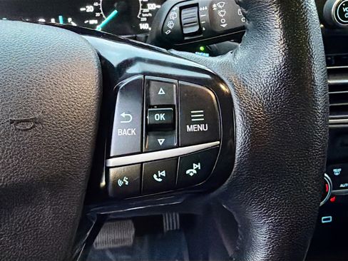 Used 2021 Ford Escape SEL image 38