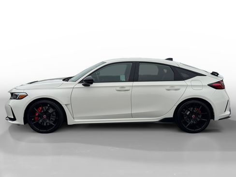Certified 2026 Honda Civic Type R image 2