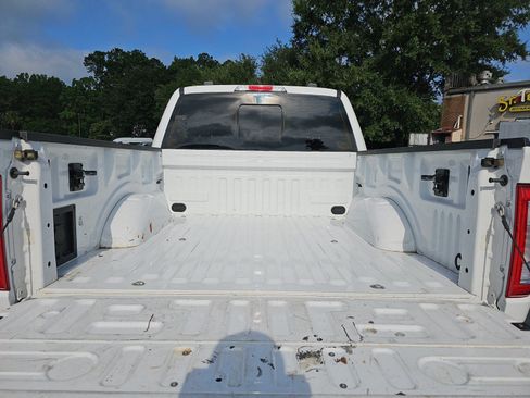Used 2023 Ford F150 Lariat AWD/4WD image 12