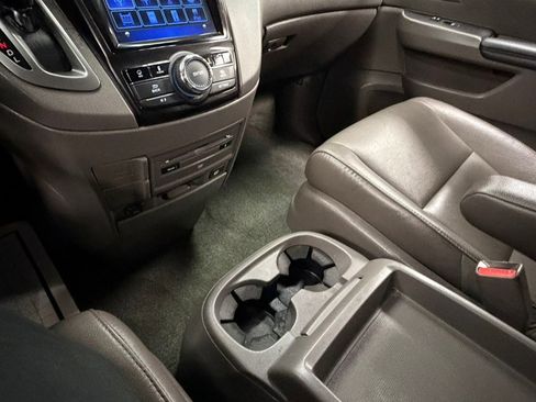Used 2016 Honda Odyssey Touring Elite image 79
