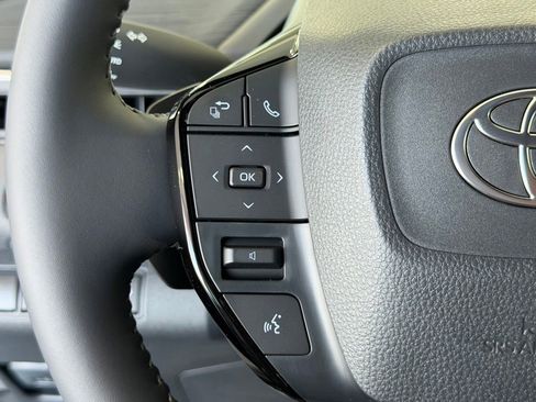 New 2026 Toyota C-HR AWD/4WD image 22