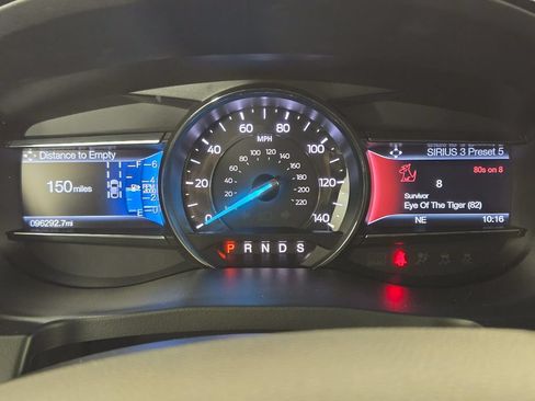 Used 2016 Ford Explorer Limited w/ Equipment Group 301A FWD image 16