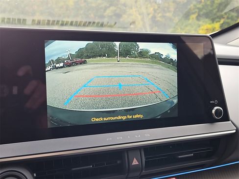 New 2026 Toyota Prius AWD image 10