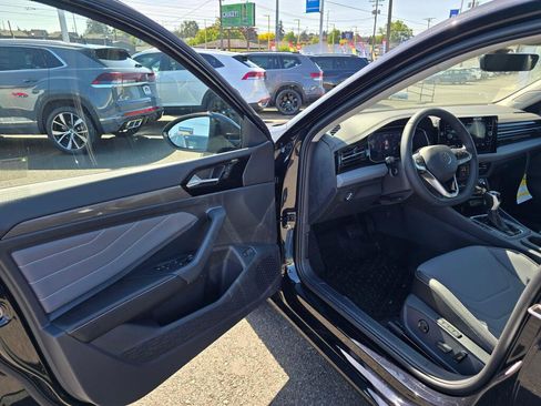New 2026 Volkswagen Jetta SEL FWD image 31