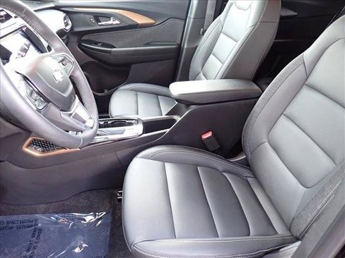 Used 2023 Chevrolet TrailBlazer ACTIV w/ Convenience Package AWD/4WD image 12