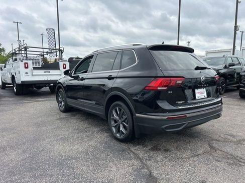 Used 2022 Volkswagen Tiguan SE FWD image 5