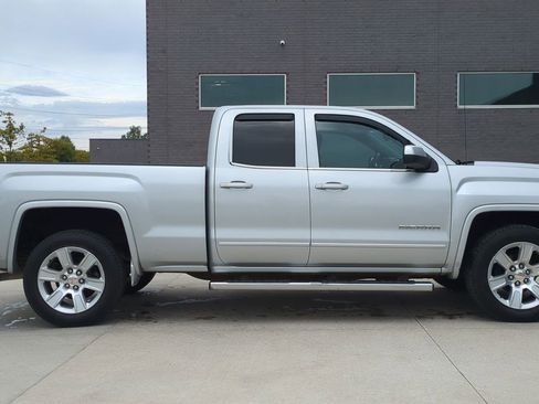 Used 2014 GMC Sierra 1500 SLE image 7