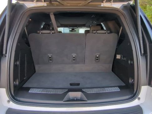 Certified 2021 Chevrolet Tahoe Z71 w/ Luxury Package image 22