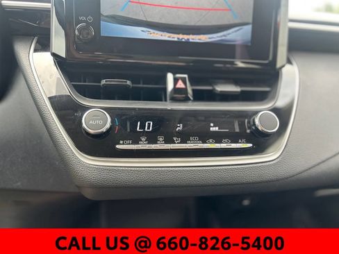 Used 2025 Toyota Corolla LE FWD image 15