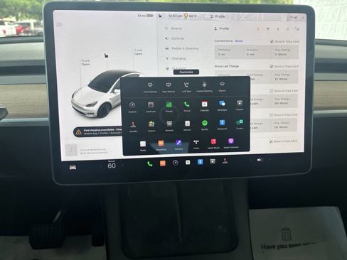 Used 2021 Tesla Model Y Long Range image 18