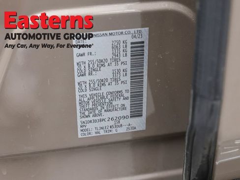 Used 2023 Nissan Pathfinder Platinum w/ Cargo Package AWD/4WD image 39
