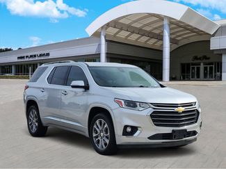 Used 2019 Chevrolet Traverse Premier w/ Driver Confidence II Package video 2