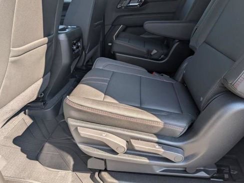 New 2026 Chevrolet Suburban RST w/ Comfort Package RWD image 30