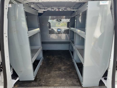 Used 2019 Ford Transit Connect XLT FWD image 28