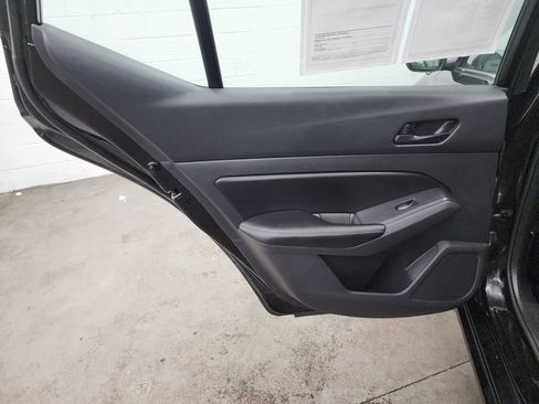 Used 2025 Nissan Altima 2.5 SV AWD/4WD image 23