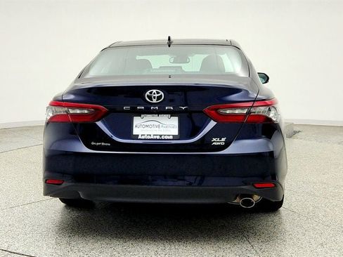 Used 2022 Toyota Camry XLE w/ Navigation Upgrade Package AWD/4WD image 6