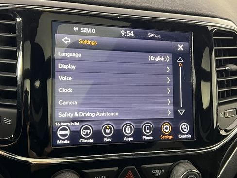 Used 2020 Jeep Grand Cherokee Limited w/ Luxury Group II image 37