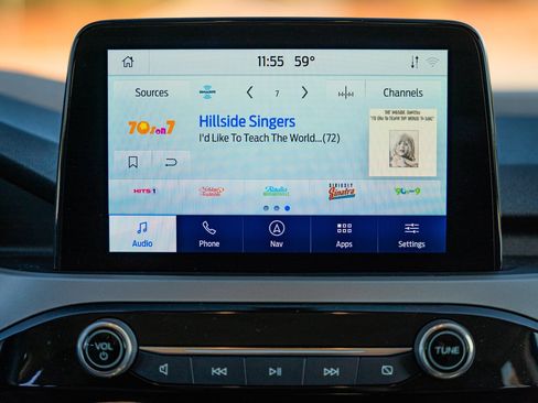 Certified 2021 Ford Escape SE w/ SE Sport Appearance Package image 31