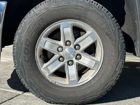 Used 2018 GMC Sierra 1500 SLT AWD/4WD image 22