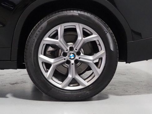Used 2024 BMW X3 sDrive30i w/ Convenience Package RWD image 50