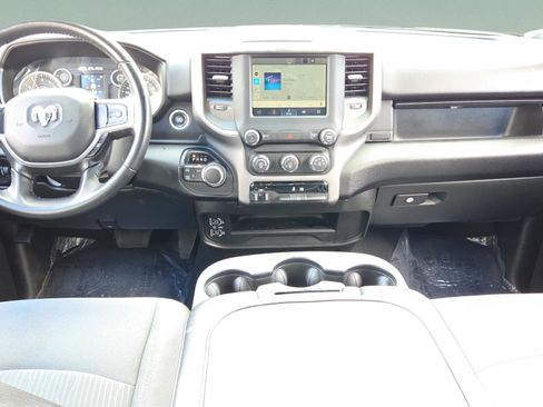 Used 2024 RAM 2500 Big Horn w/ Bed Utility Group image 31