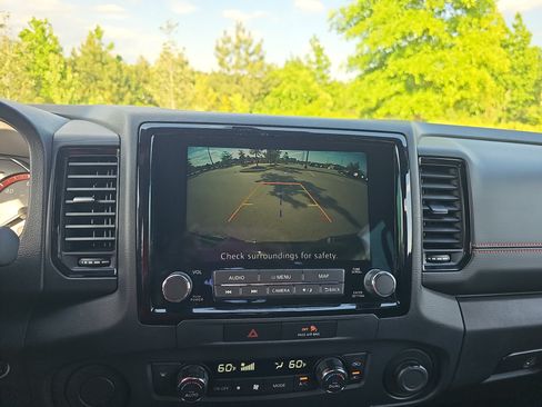 Used 2023 Nissan Frontier Pro-X w/ Technology Package RWD image 22
