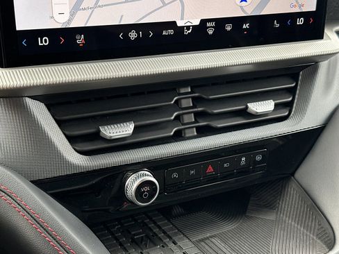 Used 2025 Ford Explorer ST image 24