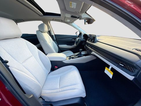 New 2025 Honda Accord SE image 22