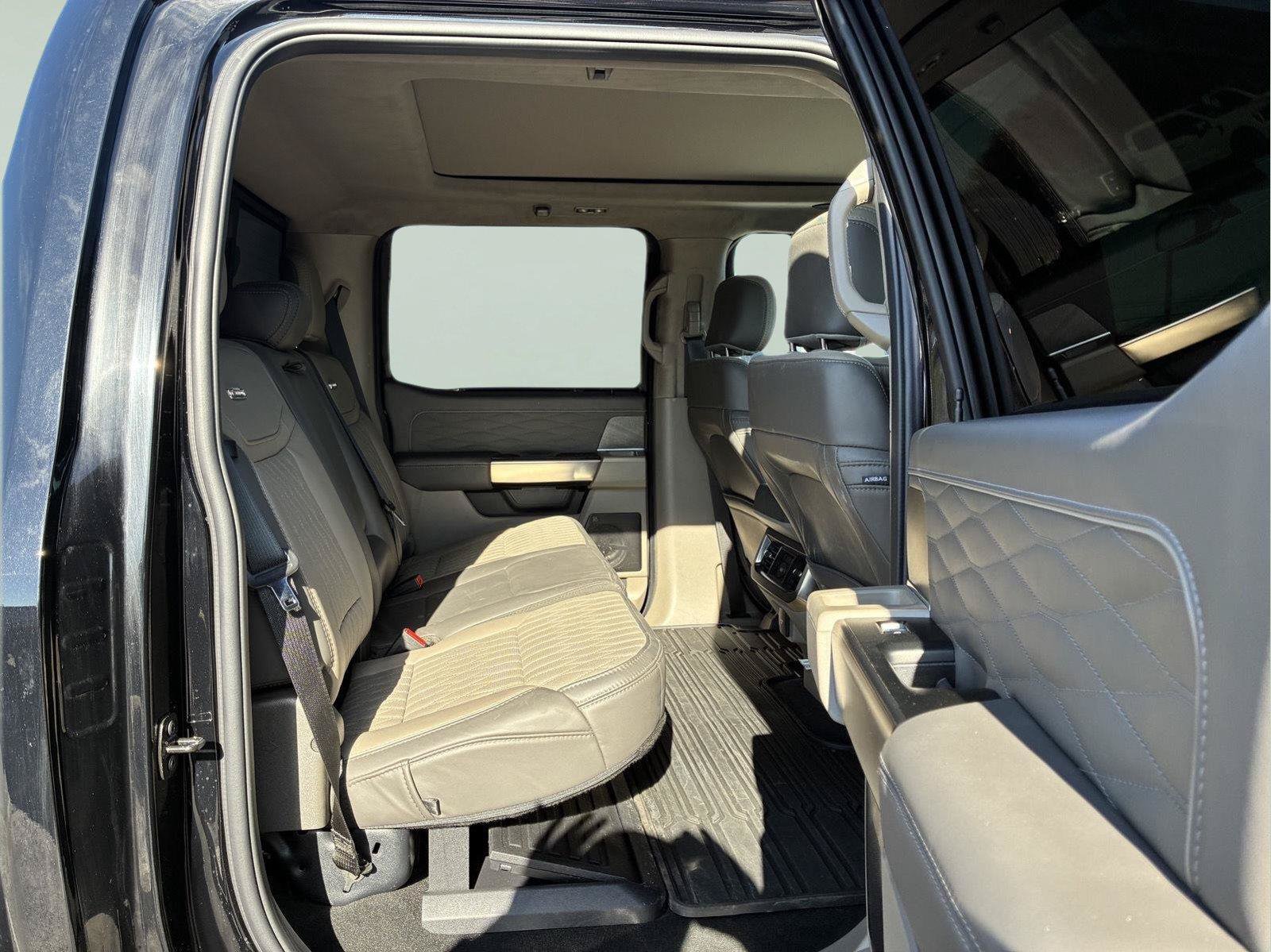 Used 2026 Ford F350 Platinum w/ Platinum Plus Package AWD/4WD image 9