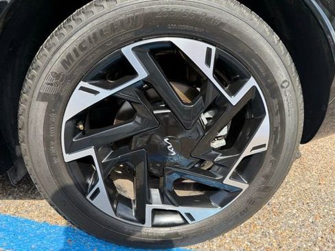 Used 2024 Kia Sportage SX FWD image 30