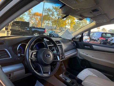 Used 2019 Subaru Legacy 2.5i Premium image 16