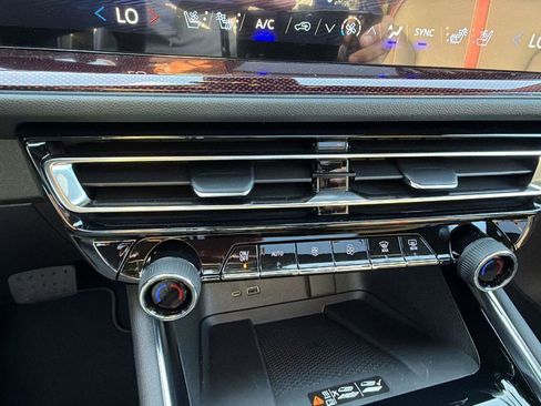 New 2026 Chevrolet Traverse RS FWD image 26