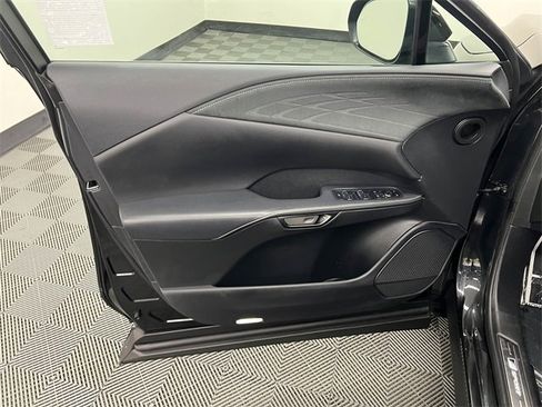 Used 2023 Lexus RX 500h F Sport image 9