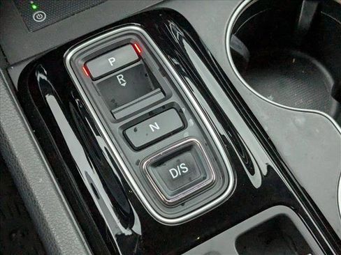 Used 2023 Honda Pilot Elite image 14